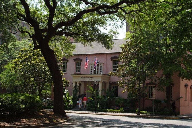 Historic Homes of Savannah Guided Walking Tour - Tour Overview