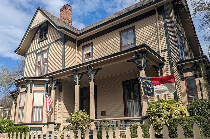 Historic Oakwood: History & Architecture Tour - Who Should Consider This Tour?
