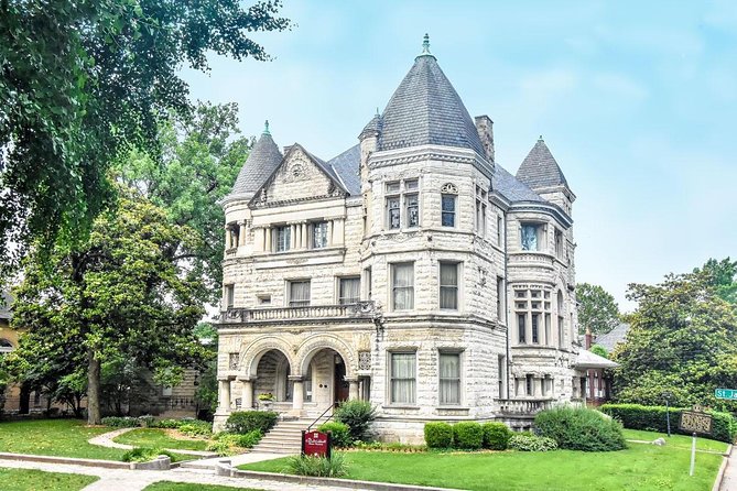 Historic Old Louisville Walking Tour - Accessibility