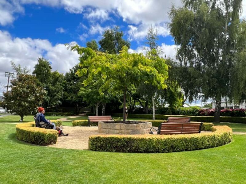 Historic Richmond Village Half-Day Coach Tour - What the Reviews Say