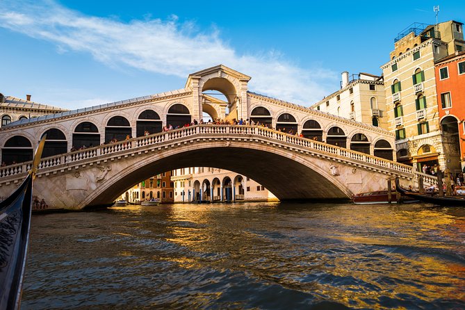 Historic Venice: Exclusive Private Tour With a Local Expert - Discovering Hidden Gems