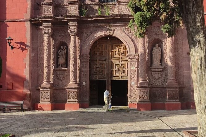 Historical and Cultural Walking Tour of San Miguel De Allende - Included in the Tour
