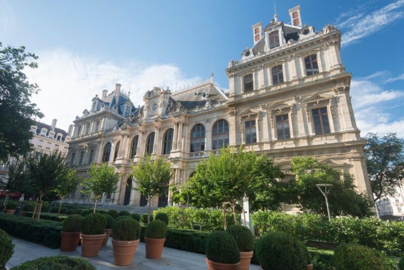 Historical and Naughty Tour of Lyon in English - Suitability and Restrictions