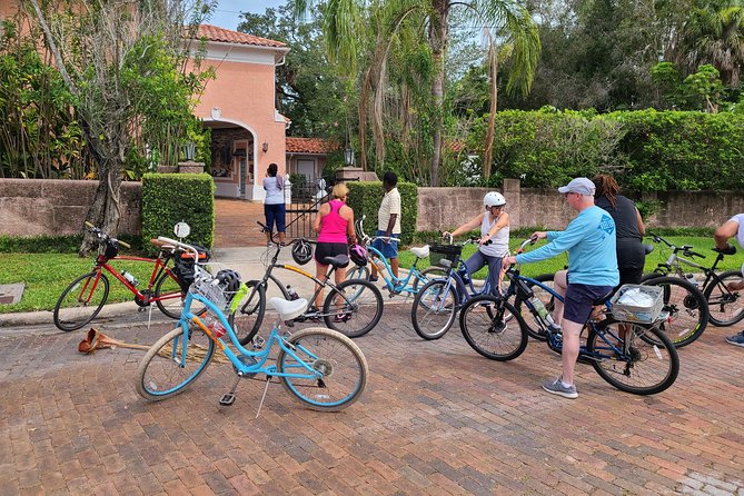 Historical Bicycle Tour of Dunedin - Tour Group Size and Terrain