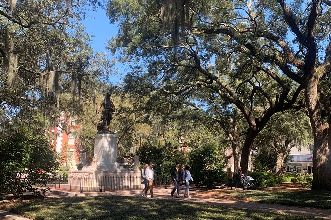 Historical Bike Tour of Savannah and Keep Bikes After Tour - Meeting and End Point