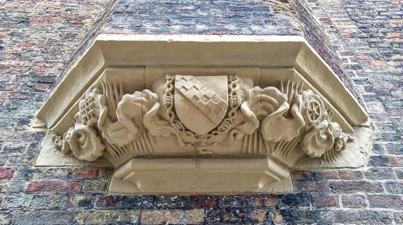 Historical Brujas: Chapel of Jerusalem and University of Commerce - Key Highlights of the Tour