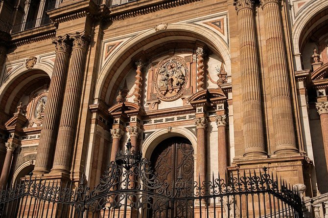 Historical Centre and Cathedral of Málaga - Group Size and Accessibility