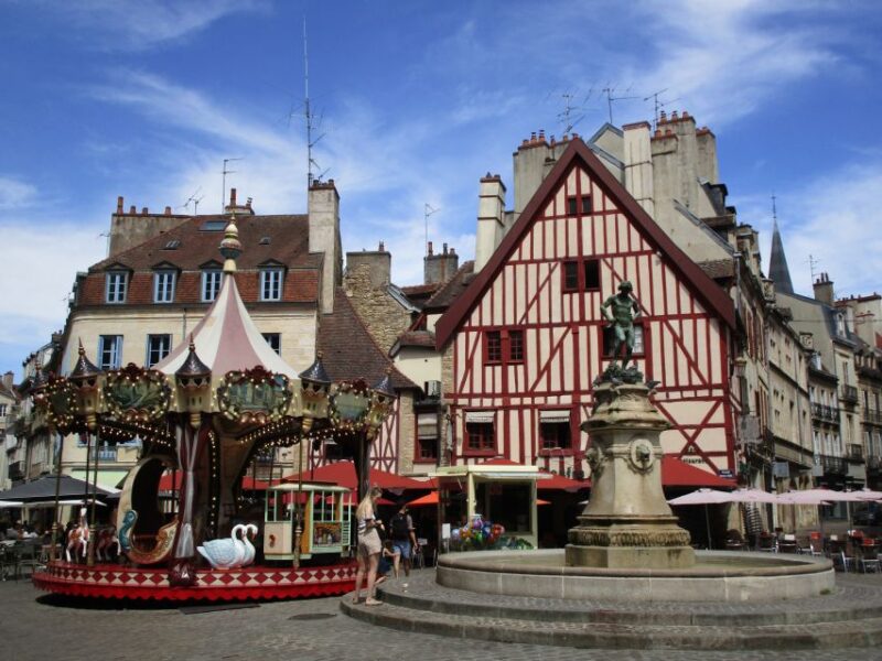 Historical Dijon: Outdoor Escape Game - Booking and Payment