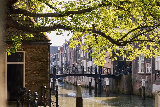 Historical Dordrecht: Private Tour With Local Guide - Visit Iconic Landmarks