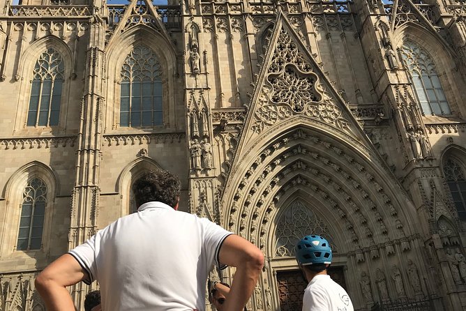 Historical E-bike Tour in Barcelona - Review and Rating