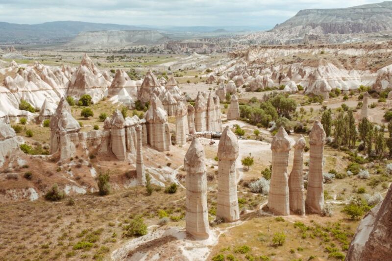 Historical Guided Red Day Tour - Itinerary and Highlights