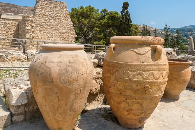 Historical Heraklion City Tour With Knossos Palace & Old Market - Pickup and Transportation