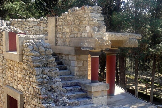 Historical Heraklion City Tour With Knossos Palace & Old Market - Accessibility and Fitness Requirements