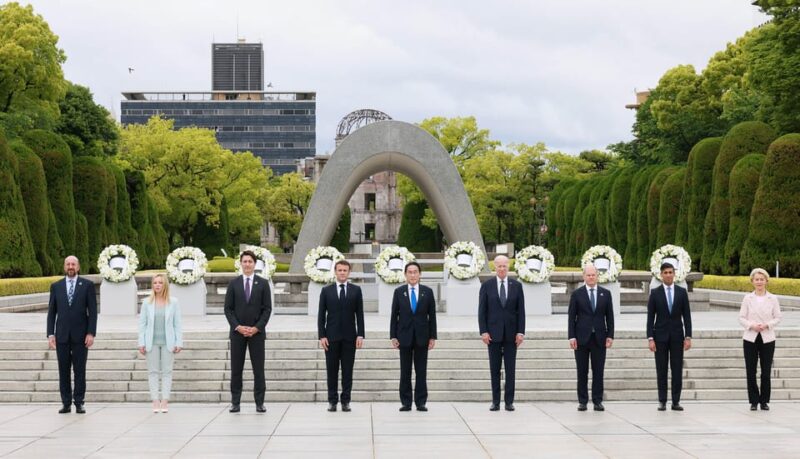 Historical Highlights of Hiroshima Group Walking Tour - Experience and Learning