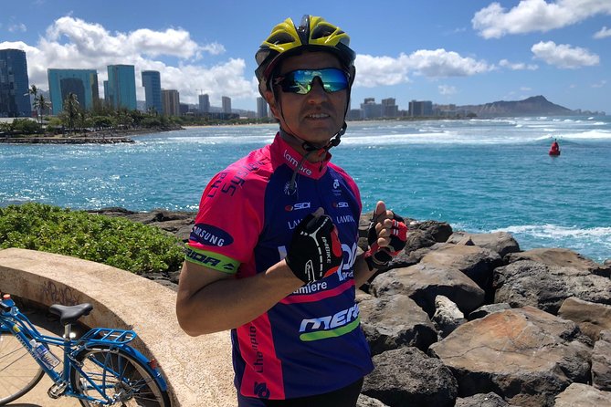 Historical Honolulu Bike Tour - Kawaiahao Church and Mission House Museum