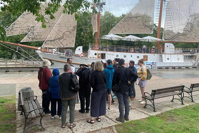Historical Klaipeda Old Town Tour In the Lost City of Memel - Meeting Details