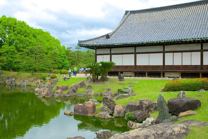 Historical Kyoto Bike Tour (E-Bike or Sport Bike) - Bicycle Options and Upgrades