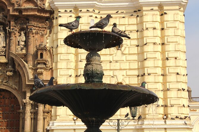 Historical Lima Downtown & Catacombs Tour - Booking and Cancellation Policy