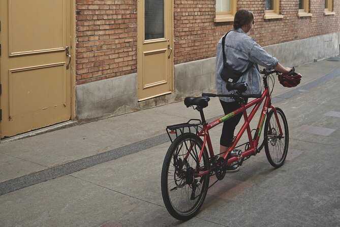 HIstorical Lower Town & Neighborhoods Private Bike Tour - Admiring the Natural Beauty