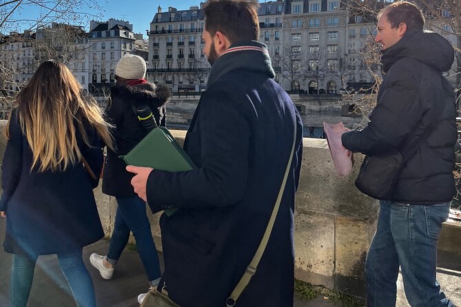 Historical Outdoor Escape Game in Paris: The Stone of Nicolas Flamel - Accessibility Information