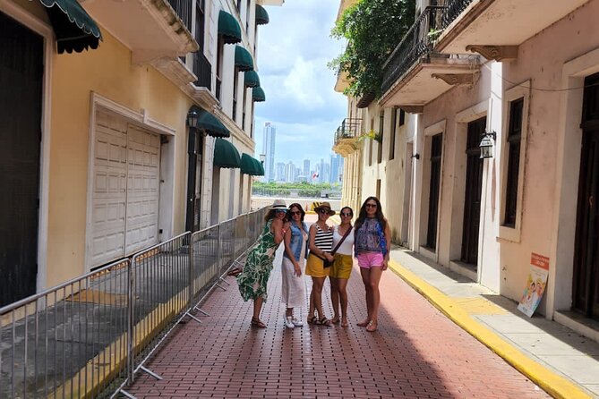Historical Private Tour in the City and Panama Canal With Pickup - Tour Booking Information