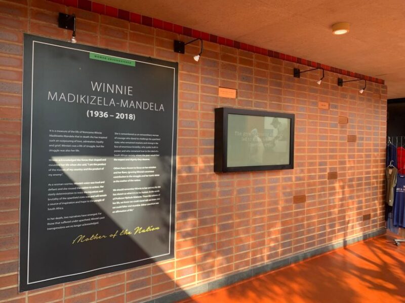 Historical Soweto & Apartheid Museum Tour - Mandela Family House Visit