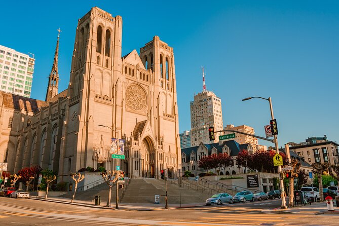 Historical Tour in San Francisco - Immersive Walking Tour Experience