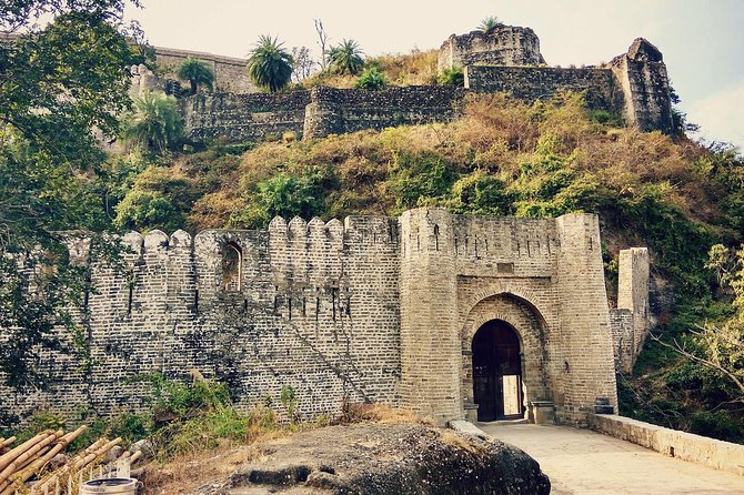 Historical Tour Including Unesco Kangra Fort & Rock Cut Temple From Dharamshala - Hassle-Free Sightseeing Experience