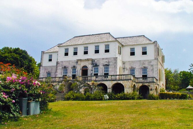 Historical Tour of the Great Houses - Questions About Your Stay