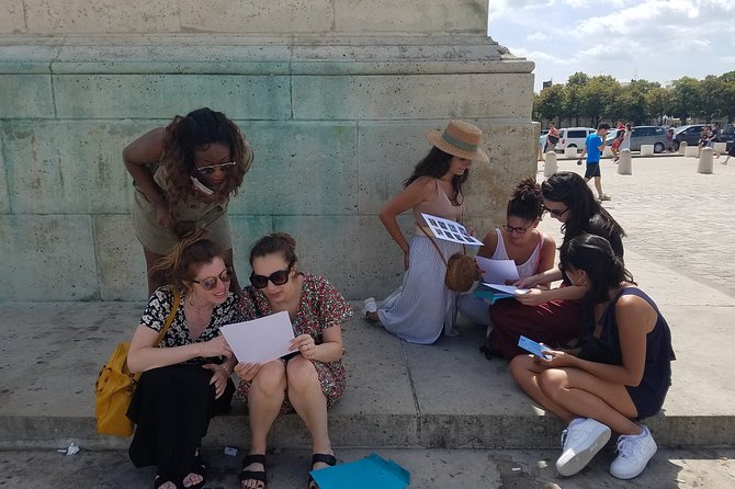 Historical Treasure Hunt in the City of Versailles - Versailles: A Captivating Backdrop