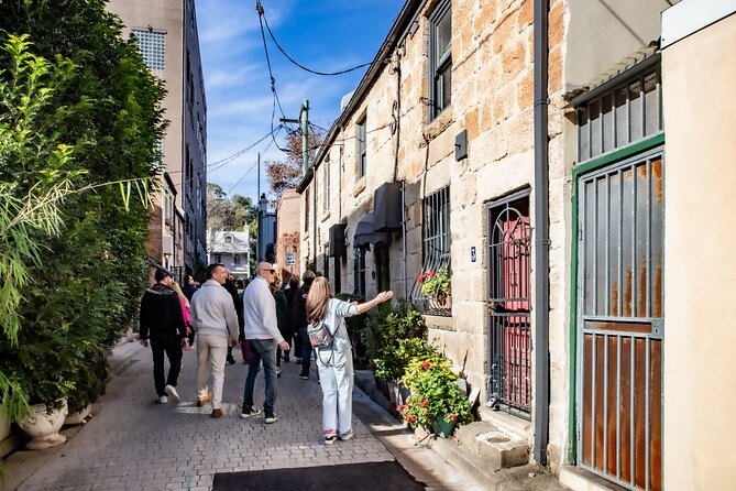 Historical True Crime Walking Tour of East Sydney - Exploring Darlinghursts Dark Past