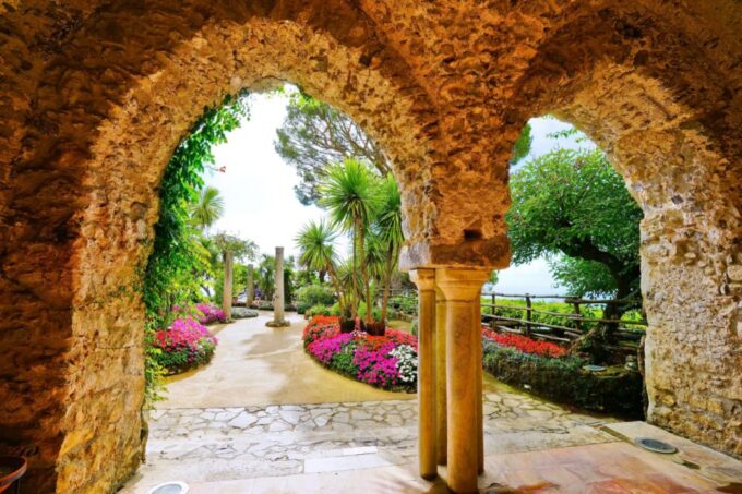 Historical Walking Tour in Ravello - The Annunziata Historic Building
