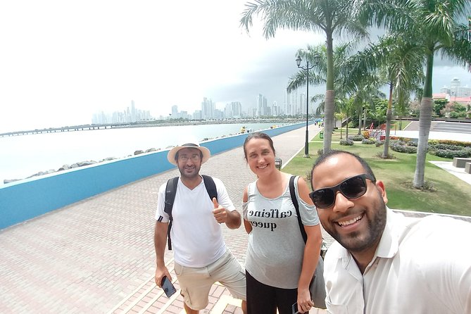 Historical Walking Tour in the Old Town - Accessibility and Requirements