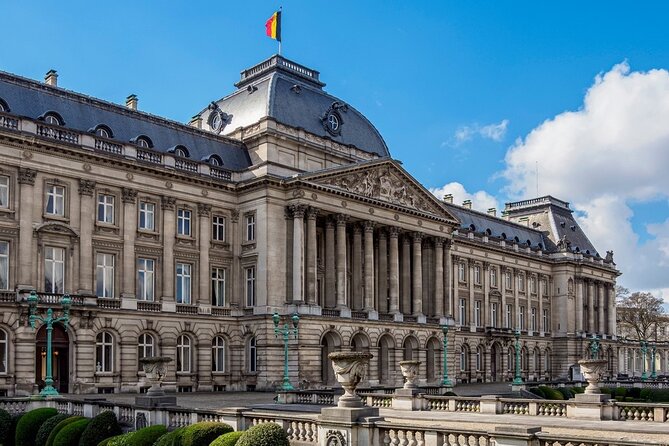 Historical Walking Tour: The Story of Brussels - by Legends - Discovering Architectural Gems