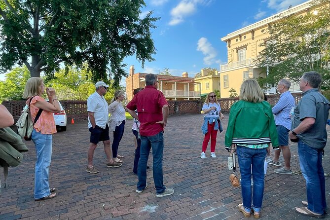 History and Architecture Walking Tour - Tour Details and Logistics