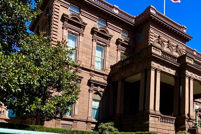 History and Architecture Walking Tour of Nob Hill - Grand Hotels and Architecture