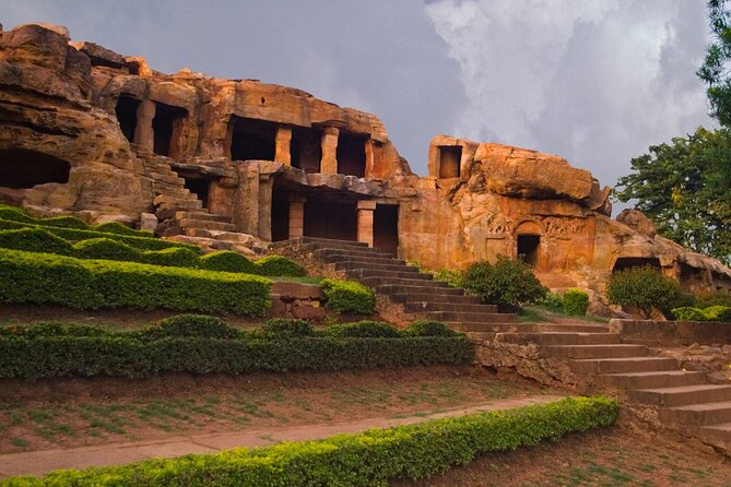 History Buffs Trails in Bhubaneswar (3 Hours Guided Walking Tour) - Meeting and End Points