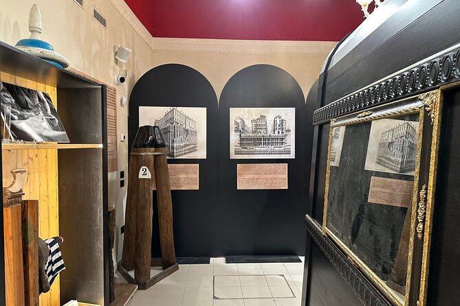 History Gallery: Venice in the Past 3D Experience - Tour Inclusions and Pickup Details