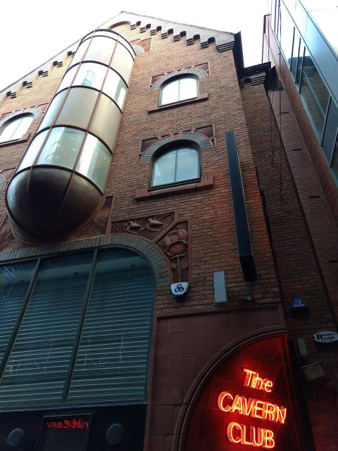 History Guided Tour of Liverpool and the Beatles - Itinerary and Timeline