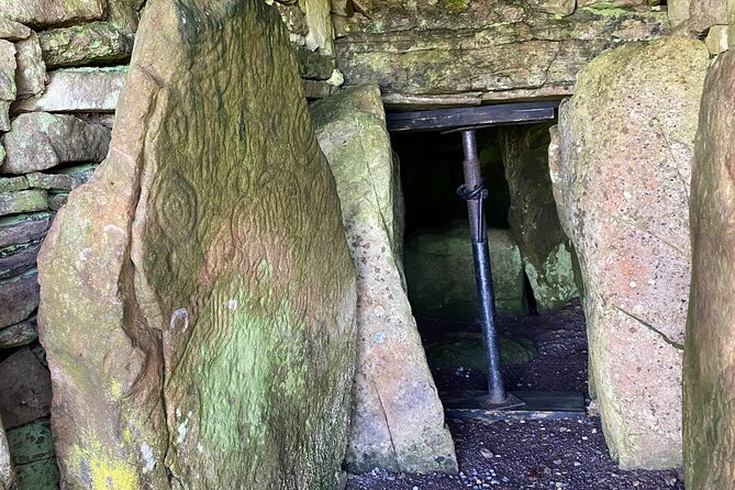 History & Heritage Tour: Kells, Trim, Loughcrew, Fore, Distillery - Distillery Visit