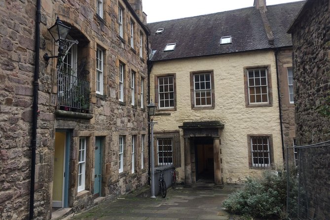 History Lovers Old Town Walking Tour - Booking Information