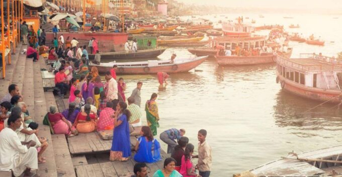 History, Mysticism & Religions of Kashi(Sightseeing by Car) - Navigating Kashis Narrow Lanes and Markets