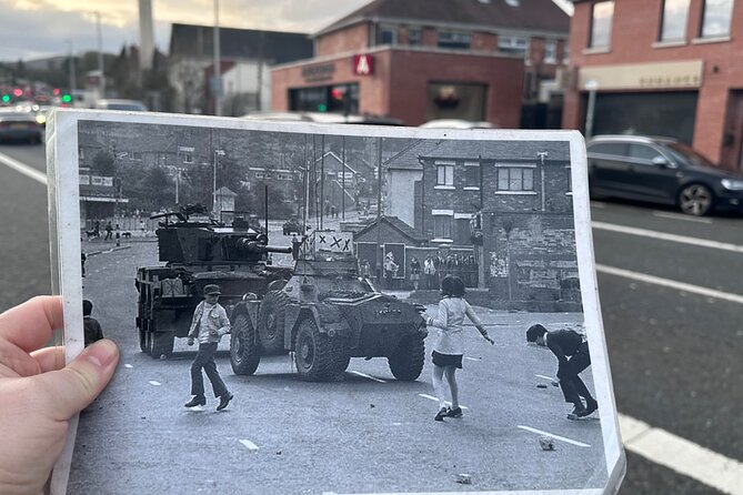 History of Belfast Conflict and Terror 2 Hour Black Taxi Tour - Exploring the Divided City