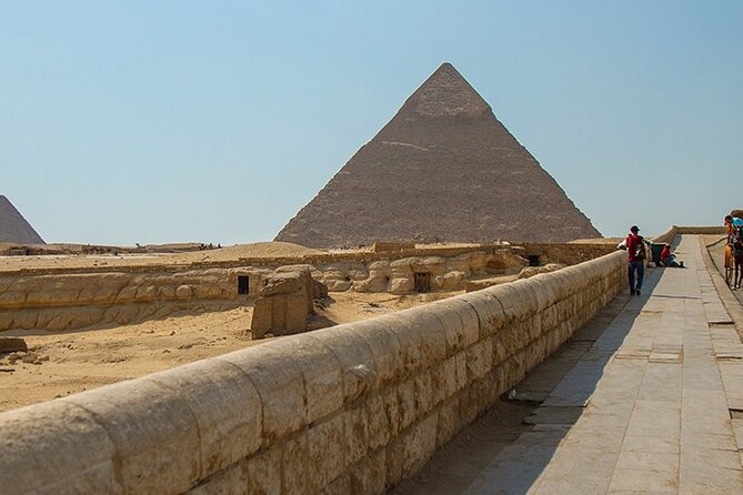 History of Cairo and the Great Pyramids Day Tour From Hurghada - Traveler Feedback