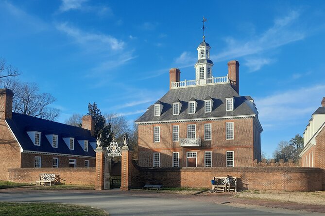 History of Slavery Tour in Williamsburg - Small Group Experience