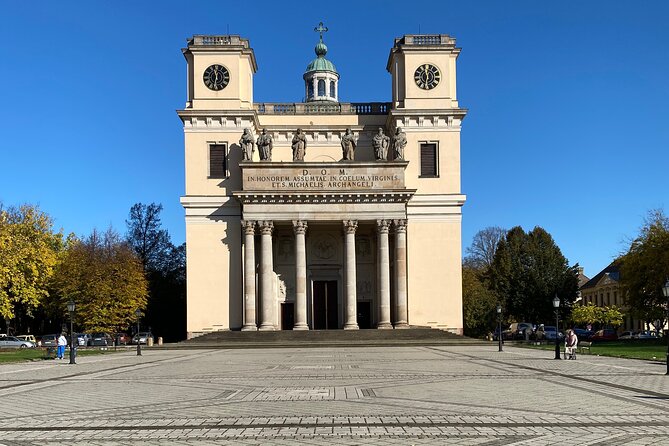 History of Vác With a Young Local Historian - A Young Guides Perspective
