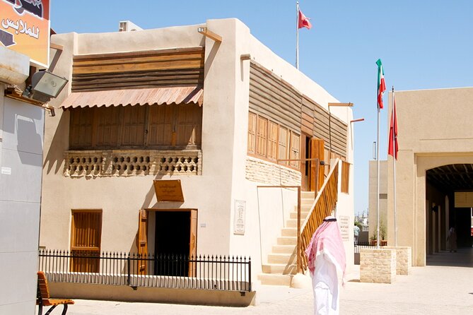 History Tour of Stories That Shaped Kuwait by Kuwaiti Guide - Experience With Guide
