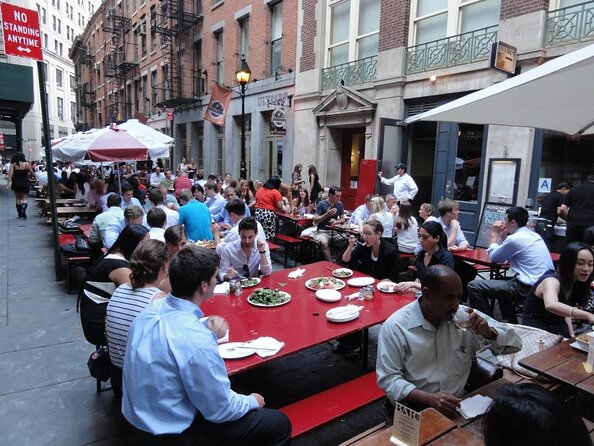 History Tour Pub Crawl of Historic Stone Street - Key Points