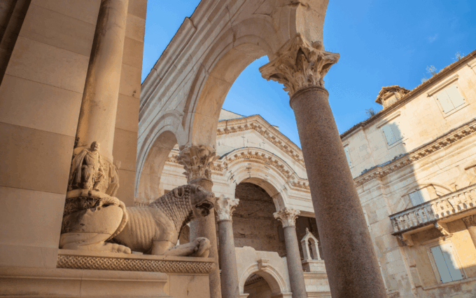 History Walking Group Tour in Split - Duration and Price