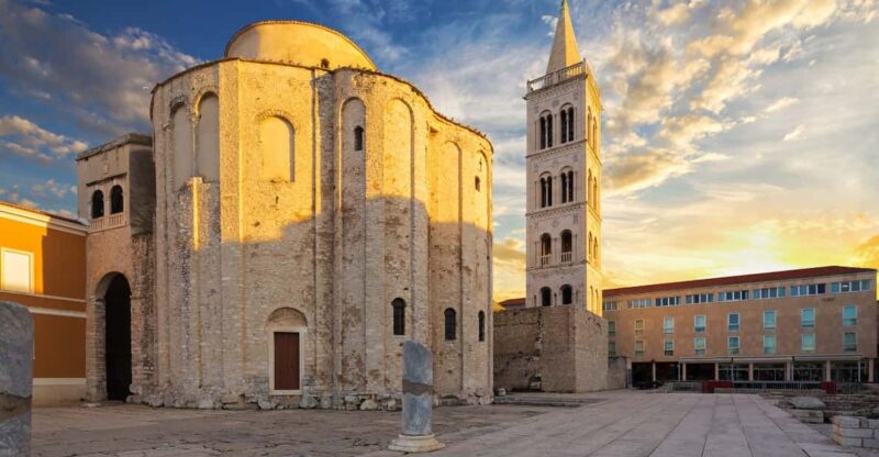 History Walking Tour in Old Center Zadar With Licenced Guide - Good To Know